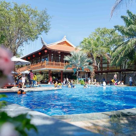 Phuong Nam Resort Thuan An Экстерьер фото